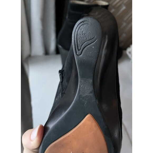 You By Crocs Leather Suede Ankle Boots Bootie Wedge Heels Zip Closure Wmn 10 - Picture 11 of 11